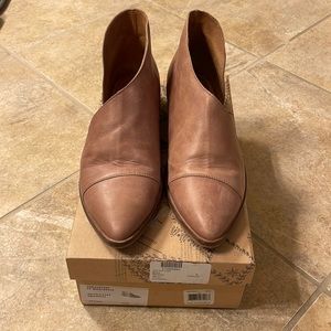 Free People Royale Flats - 38 EUR/7.5 US